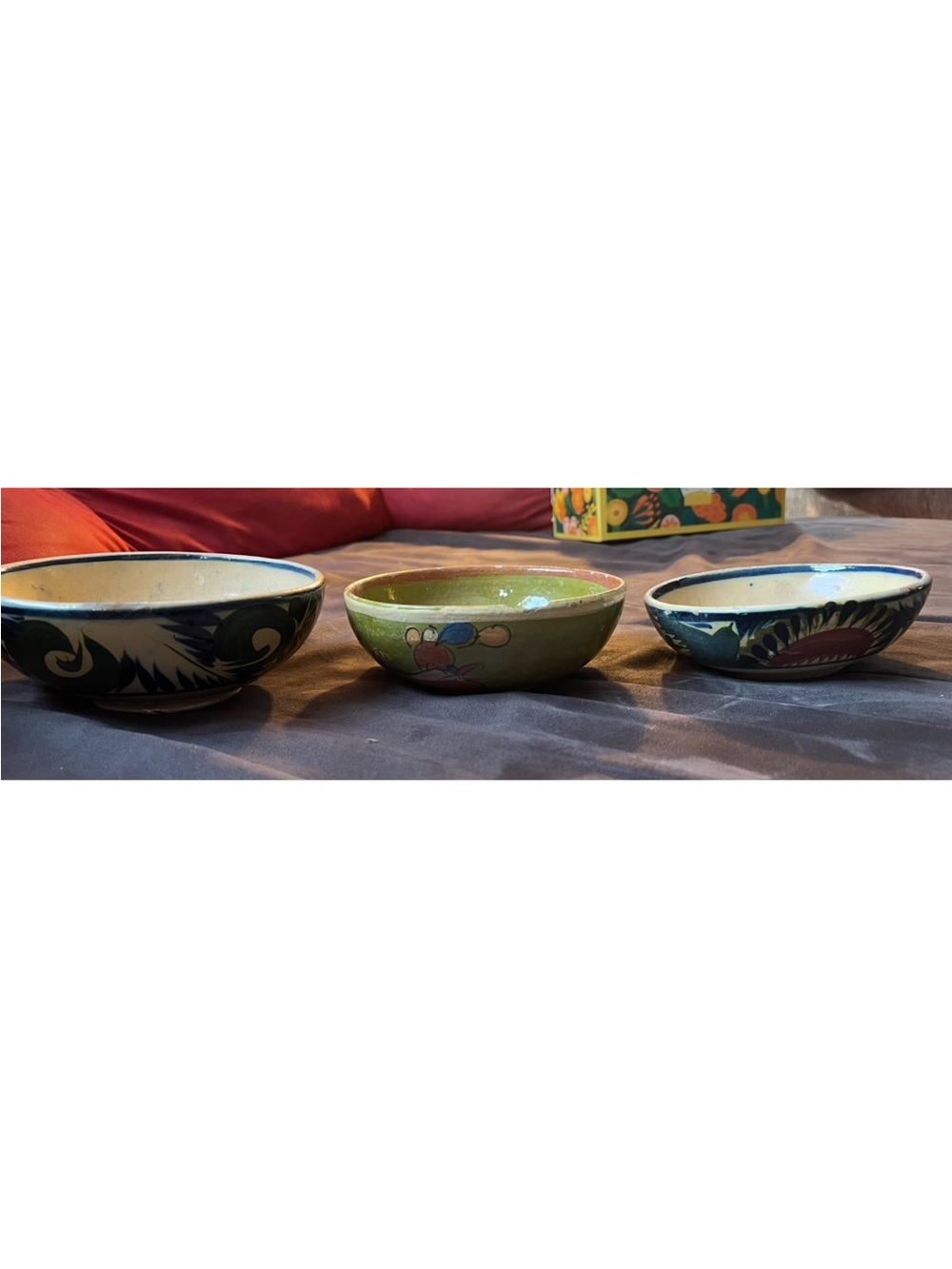 MEXICANA Hand-Painted Ceramic Bowls in Green, Navy & Cream